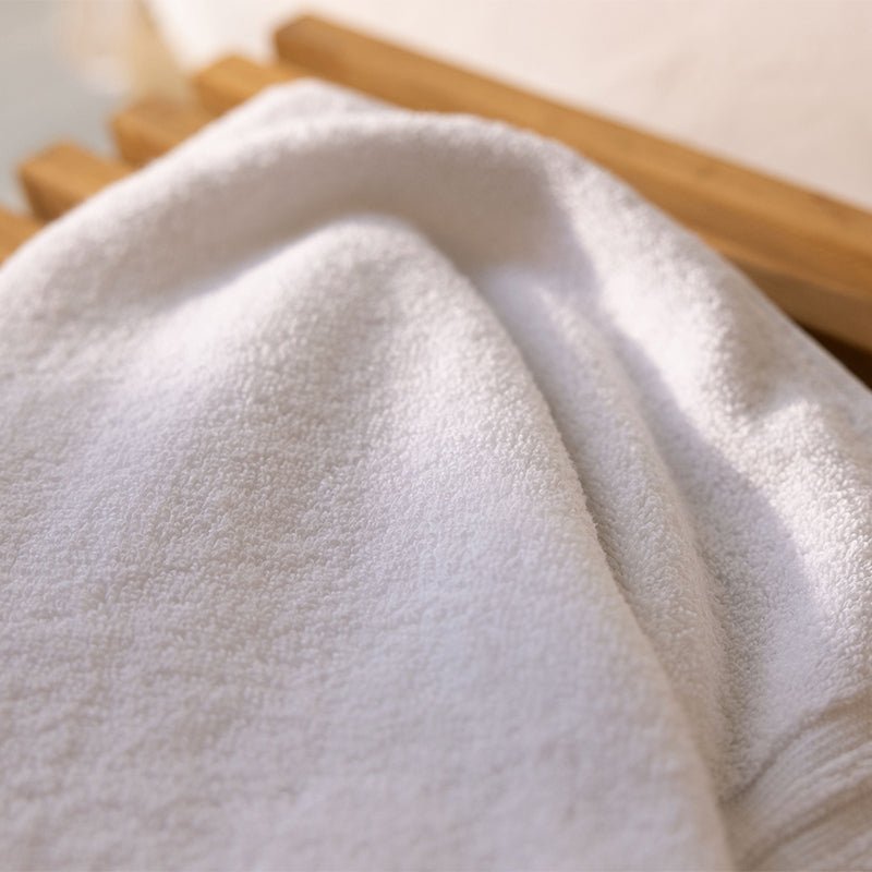 Surrey Down Spa 100% Cotton Luxury Hotel Guest Towels (2 pack) - Down & Cotton